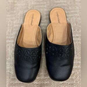 Comfortview Slip Ons